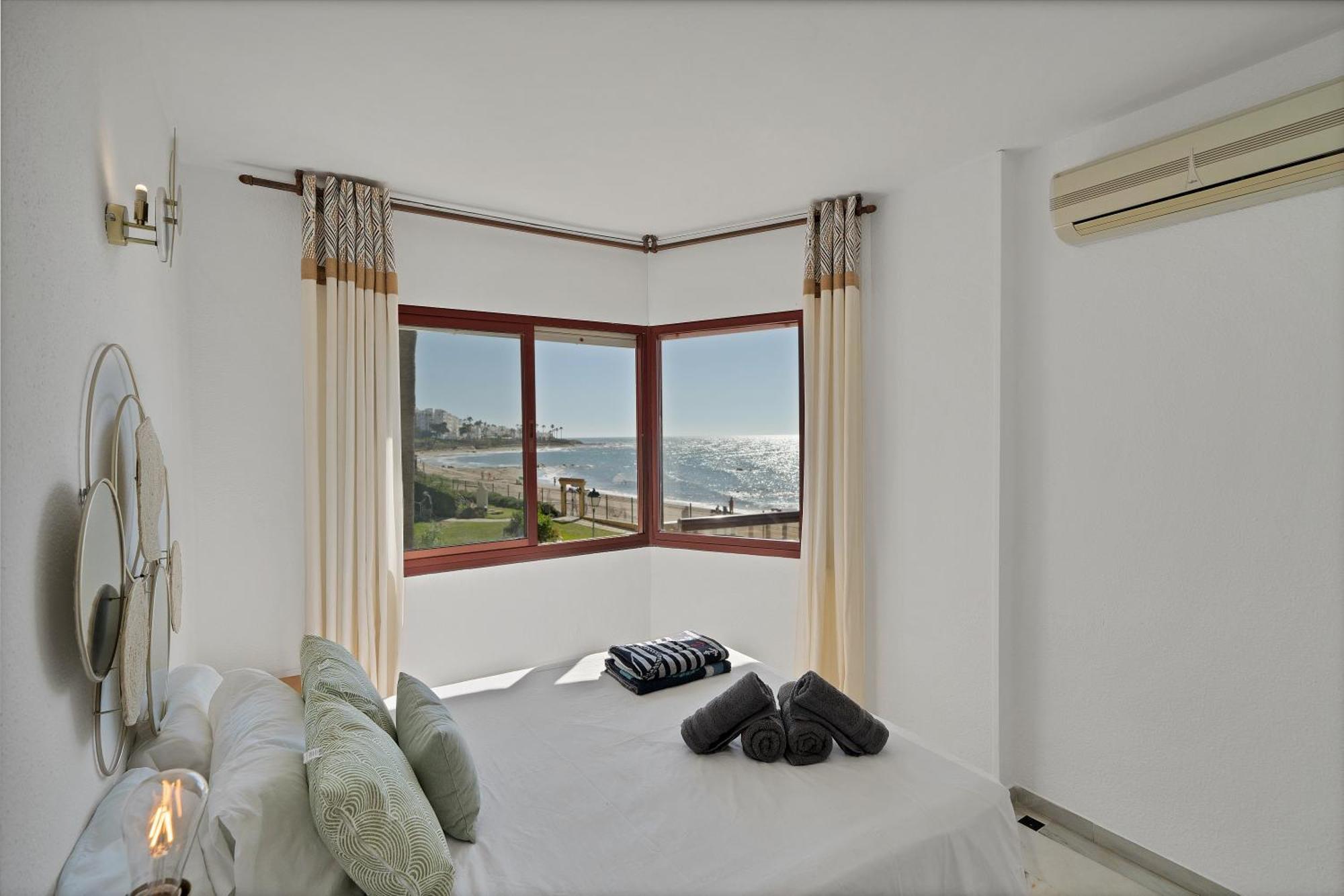 Casa Mar Apartamento Front Beach Con Wifi, Piscina, Padel Y Tenis - Lubina Del Sol Sitio de Calahonda 外观 照片