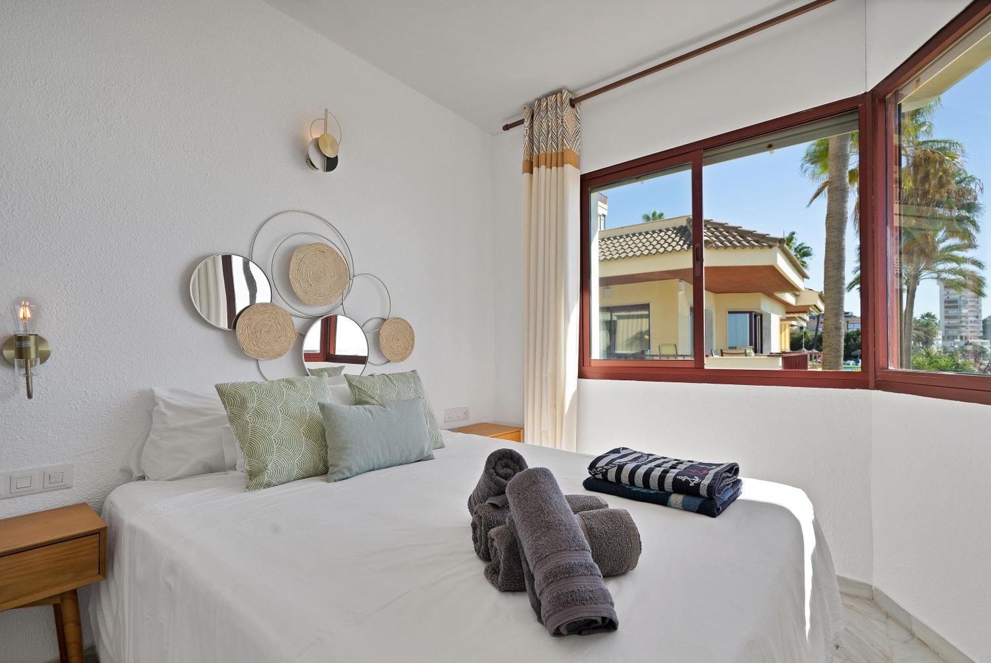 Casa Mar Apartamento Front Beach Con Wifi, Piscina, Padel Y Tenis - Lubina Del Sol Sitio de Calahonda 外观 照片