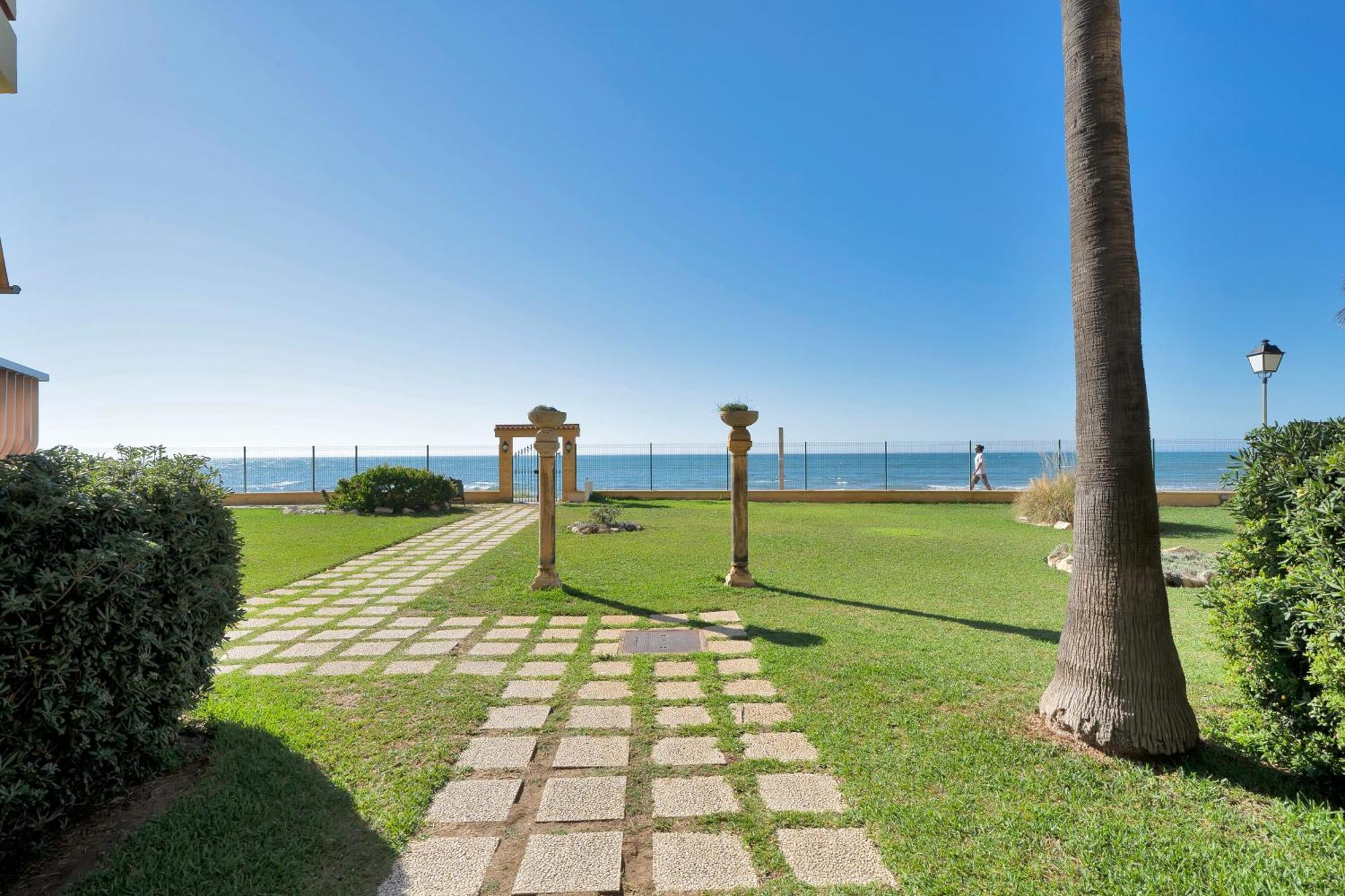 Casa Mar Apartamento Front Beach Con Wifi, Piscina, Padel Y Tenis - Lubina Del Sol Sitio de Calahonda 外观 照片