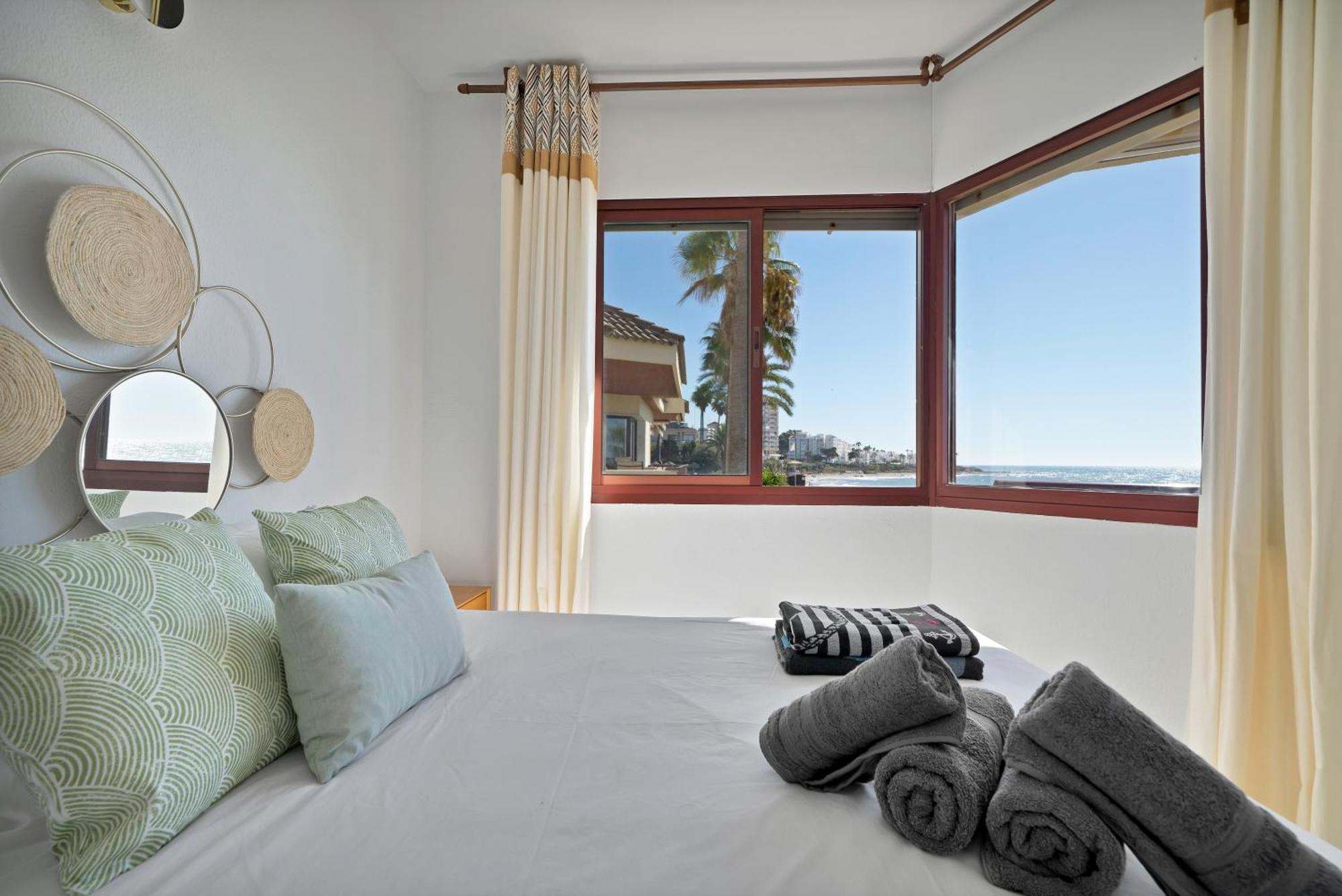 Casa Mar Apartamento Front Beach Con Wifi, Piscina, Padel Y Tenis - Lubina Del Sol Sitio de Calahonda 外观 照片