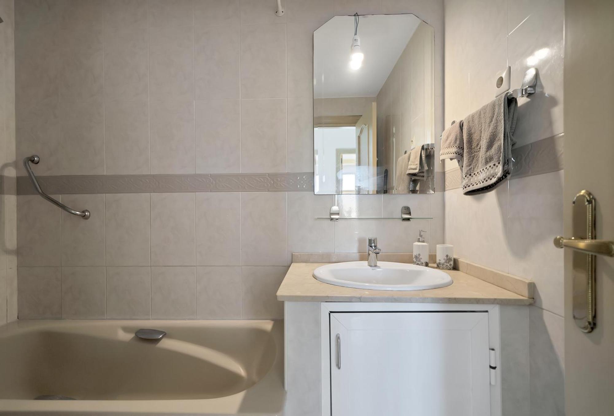 Casa Mar Apartamento Front Beach Con Wifi, Piscina, Padel Y Tenis - Lubina Del Sol Sitio de Calahonda 外观 照片