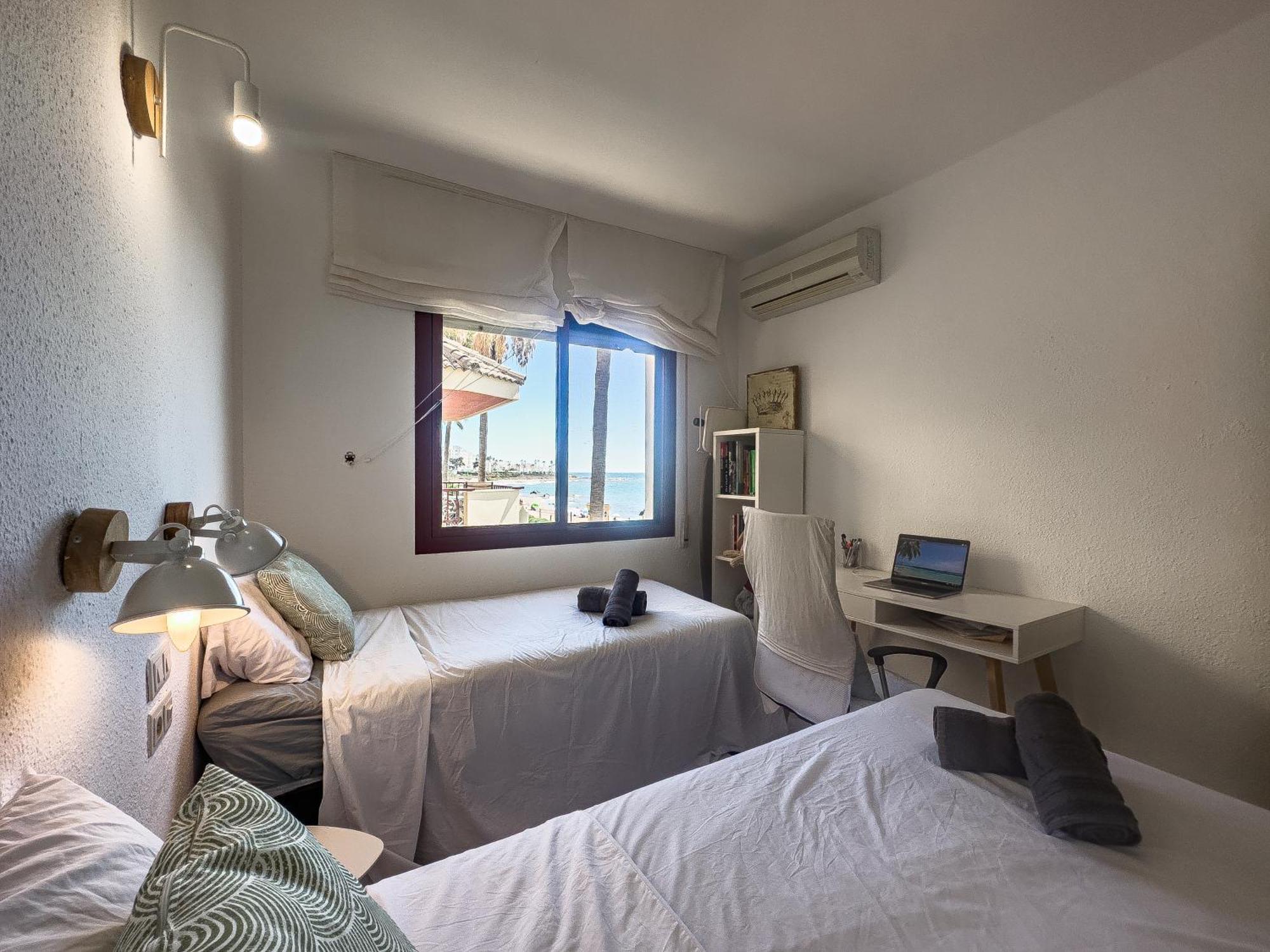 Casa Mar Apartamento Front Beach Con Wifi, Piscina, Padel Y Tenis - Lubina Del Sol Sitio de Calahonda 外观 照片
